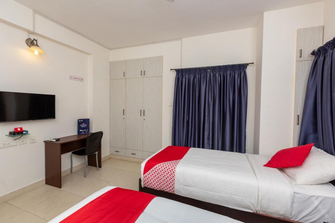 Oyo 23202 Cute Orange Service Apartments Chennai Bagian luar foto