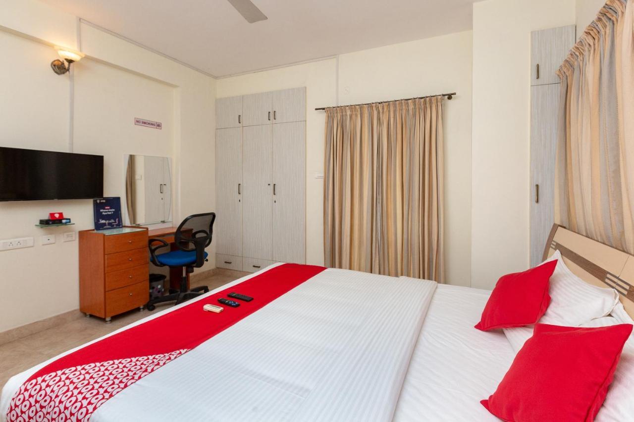 Oyo 23202 Cute Orange Service Apartments Chennai Bagian luar foto