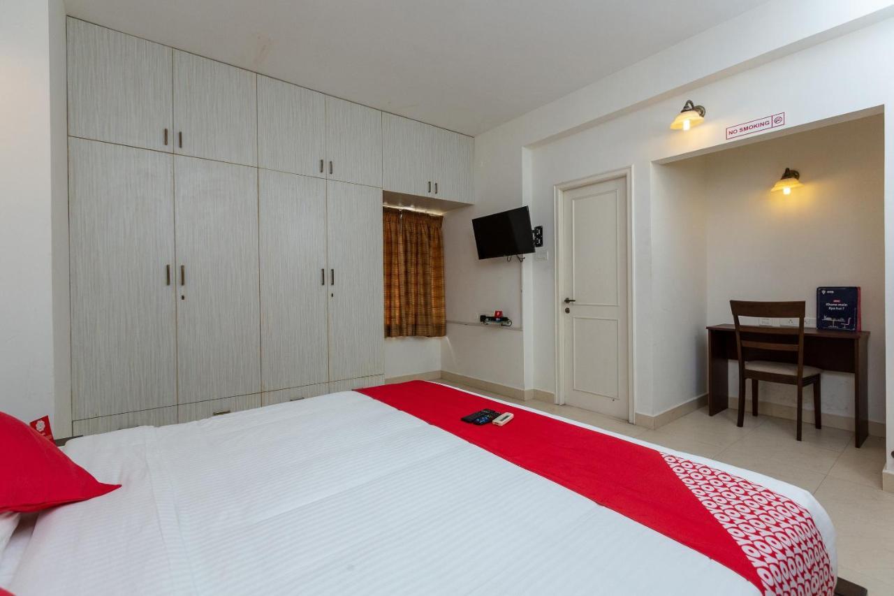 Oyo 23202 Cute Orange Service Apartments Chennai Bagian luar foto