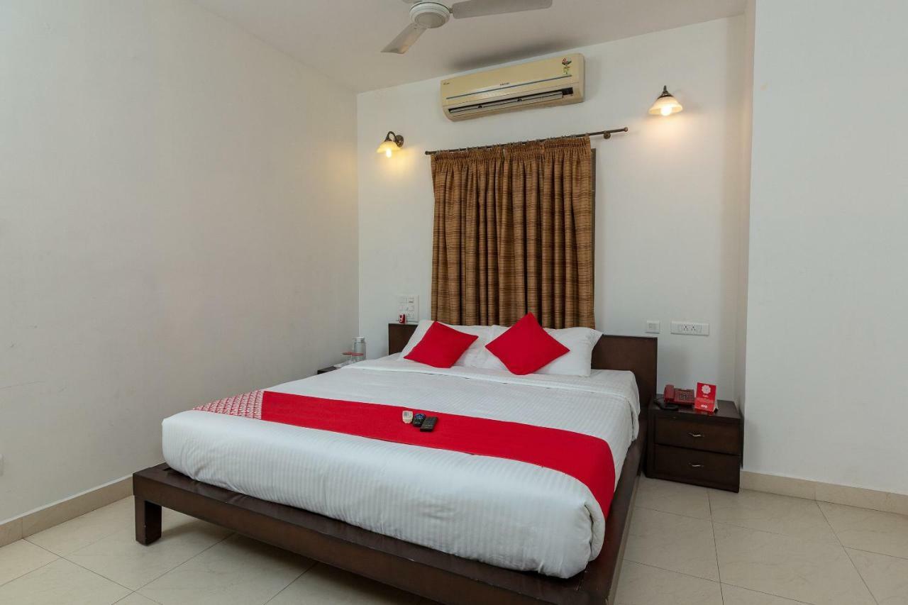 Oyo 23202 Cute Orange Service Apartments Chennai Bagian luar foto